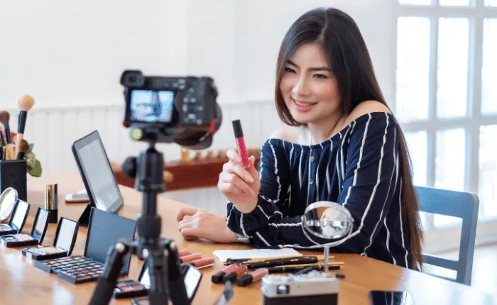Content Marketing Producing and Promoting Live Video Education